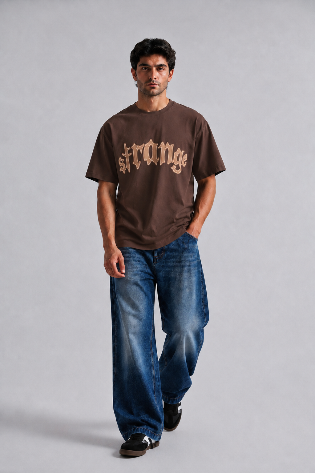Strange graphic t-shirt full body streetwear look
