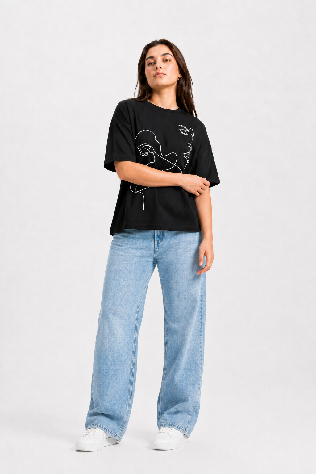 Line Art Muse Oversized Graphic T-Shirt – Black