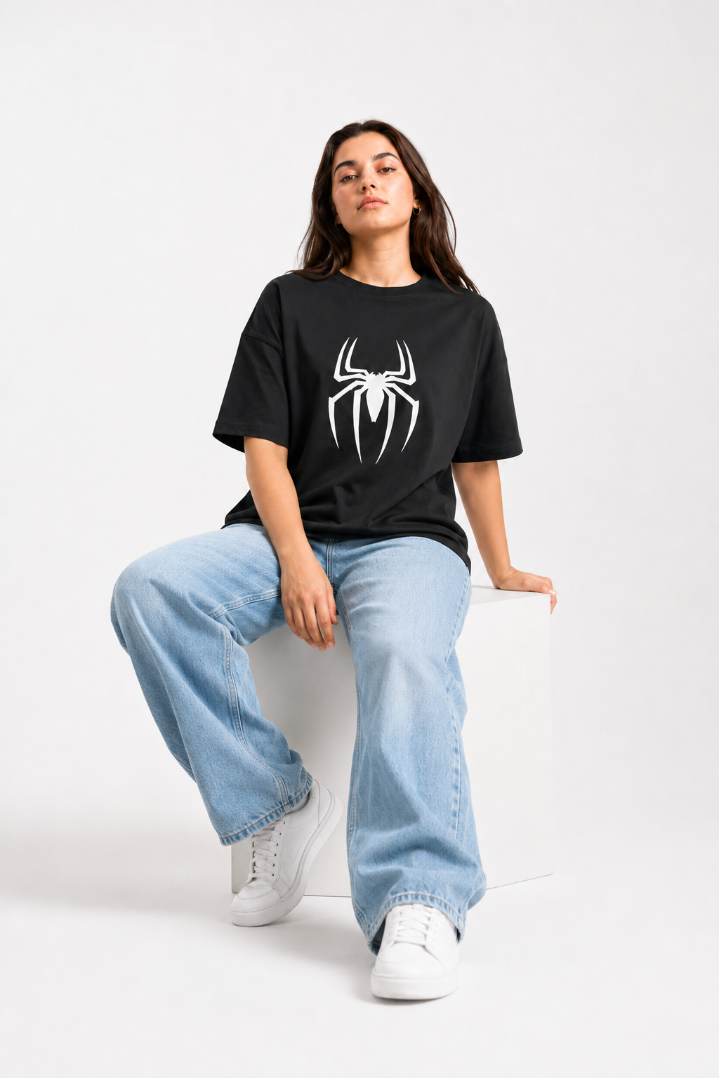 Spider Web Graphic Oversized T-Shirt – Black